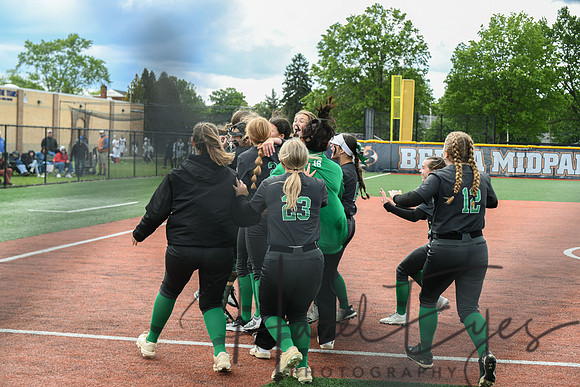 2025 SOFTBALL Districts vs Independence05232025-205