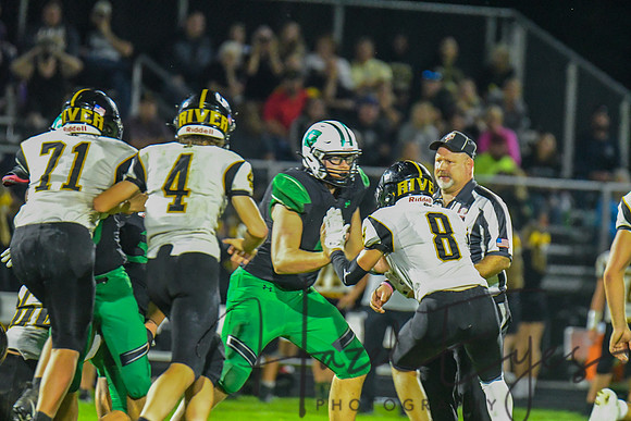 2022 CHS FB G4 vs Black River-320